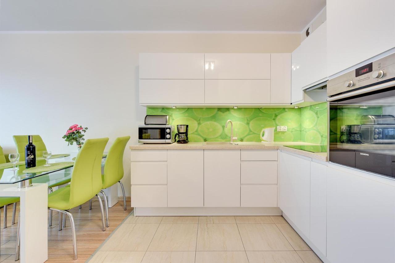 Beautiful Seaside View Apartments - 4 Oceans Premium Gdansk Exterior photo
